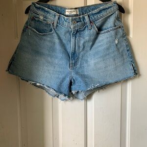 Abercrombie & Fitch Blue High Rise Jean Mom Shorts Distressed Cut-Off